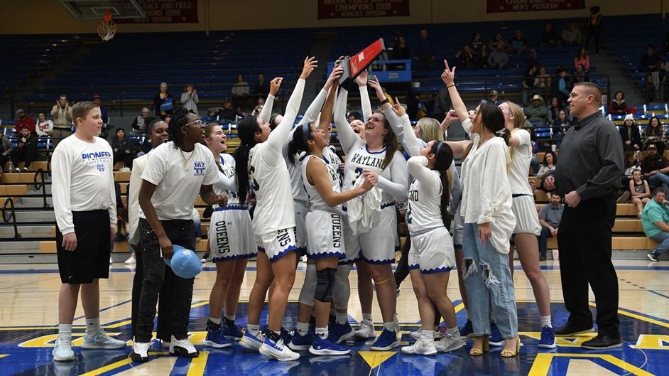 FLYING QUEENS WRAP UP OUTRIGHT SAC TITLE