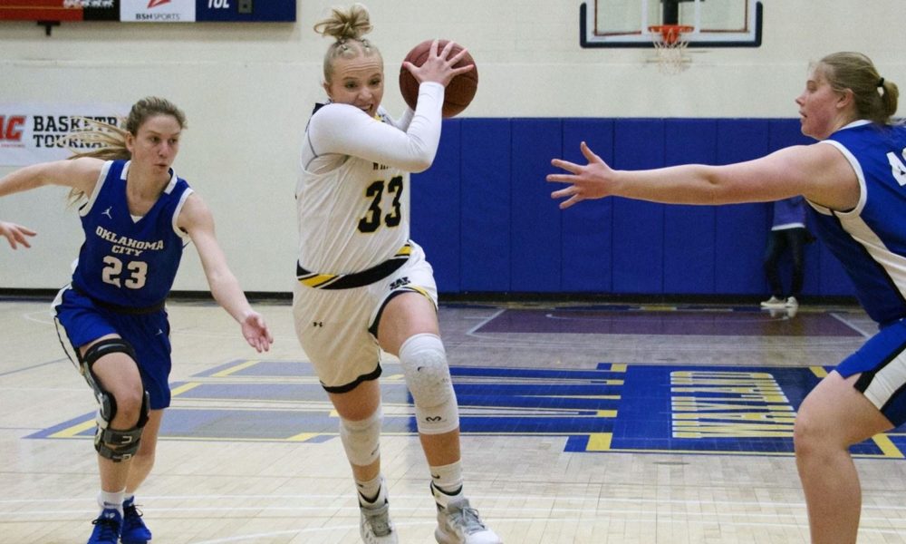 MCGHEE-PLEASANT, COOPER PACE NO. 2 QUEENS PAST NO. 23 OCU IN SAC SEMIS; RED-HOT LANGSTON NEXT