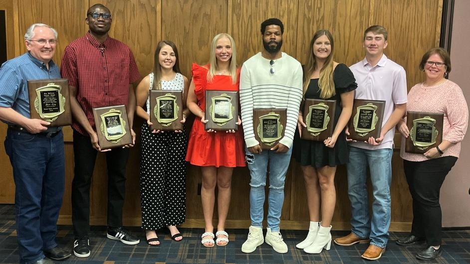 COOPER-JACKSON, EDGEMON AMONG TOP HONOREES AT SPRING SPORTS CEREMONY